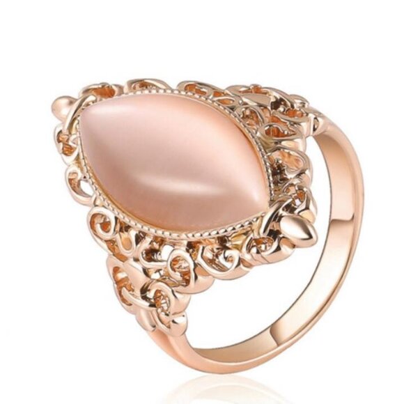 Jewelry - Rose Gold, Retro-Antique Filigree Designed Ring Setting of Light Silky Moonstone